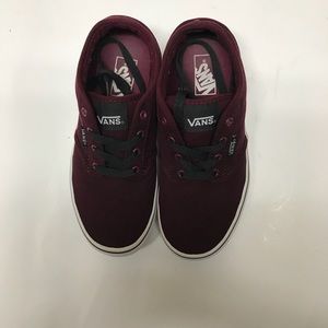 vans shoes Young 2.5 Size  Purple